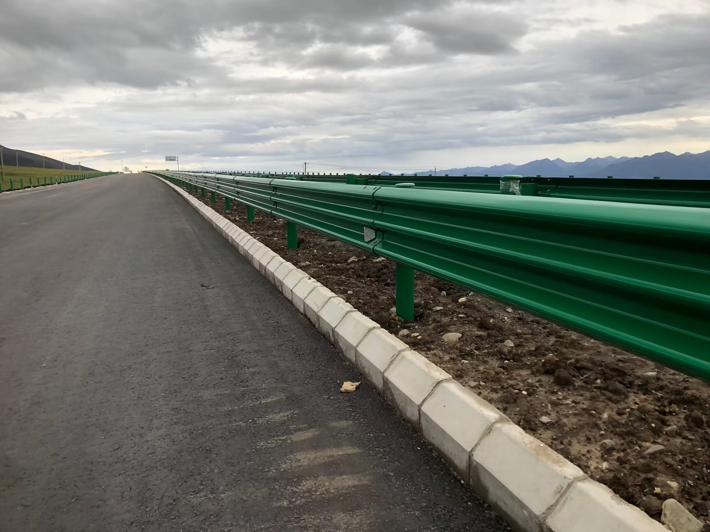 泰顺县乡村公路波形护栏波形护栏板 - 推荐